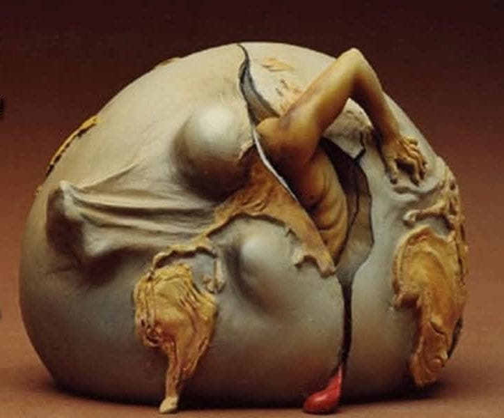 آلام ولادة عصر جديد